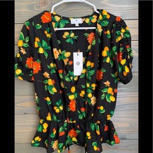 NEW - Socialite Short Sleeve Blouse